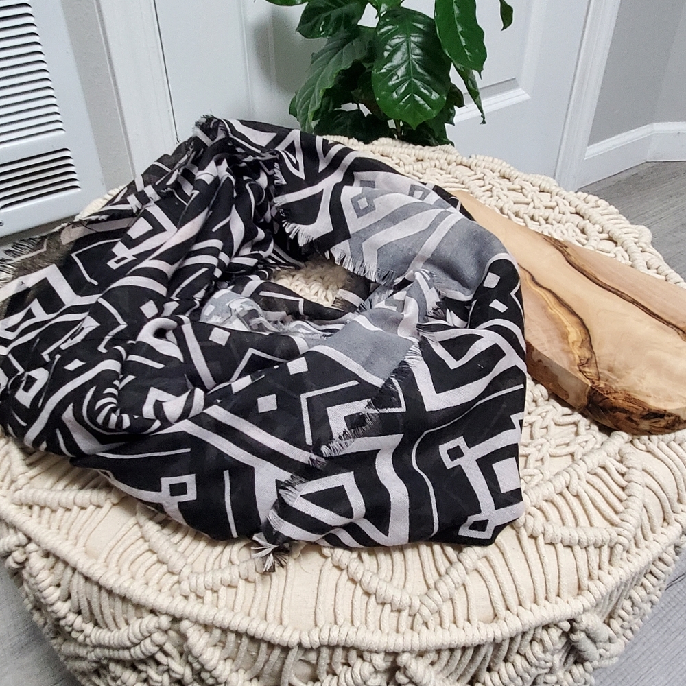 Black & White Infinity Scarf